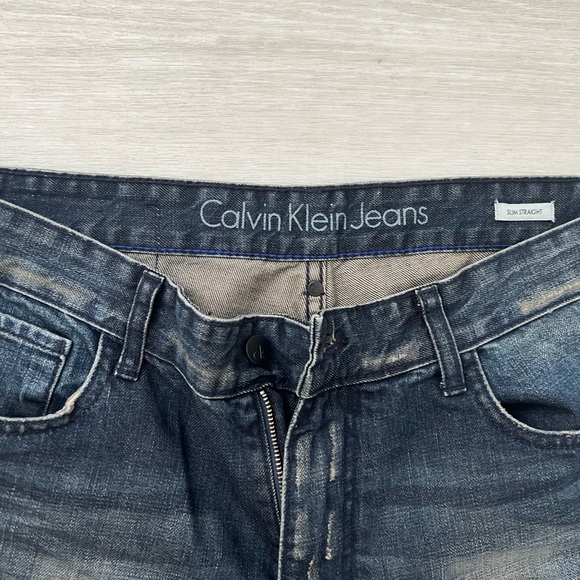 Calvin Klein Jeans - Picture 2 of 8
